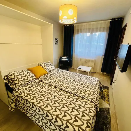 R&m Apartment
